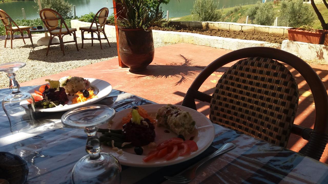 Готель Relais De Tahla Ain Bou Mahdi Екстер'єр фото